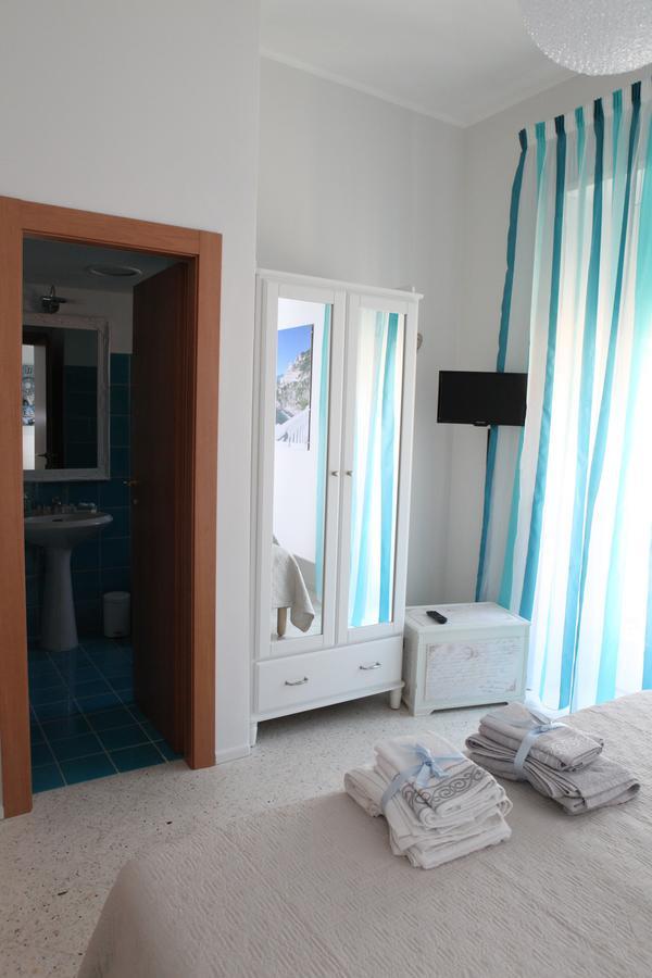B&B Palazzo Scaramella Salerno Buitenkant foto